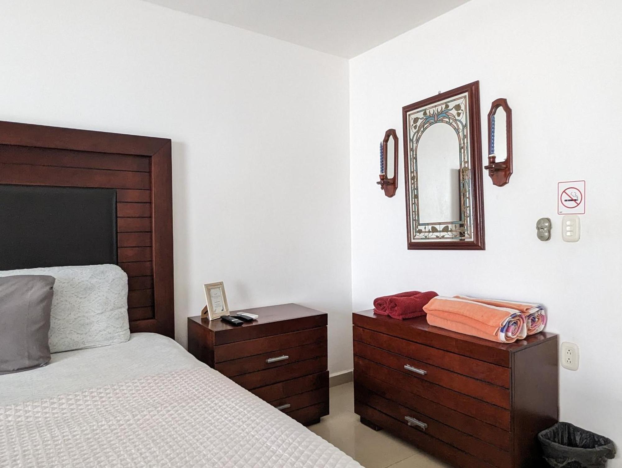 Villa Aurora Beautiful Beachfront Apartment Канкун Экстерьер фото